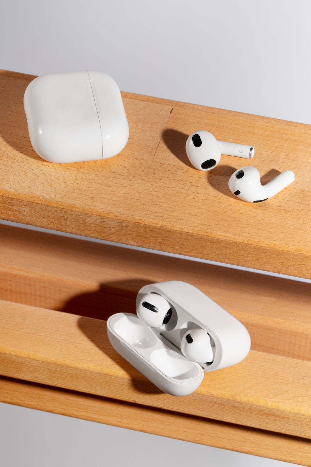 AirPods Pro 2nd Genaration MADE IN DUBAI Bluetooth Earbuds IPX4 Waterproof Wireless Earbuds In-Ear Earphone ANC Earbuds Apple ANC Airpods Pro 2nd Gen DUBAI